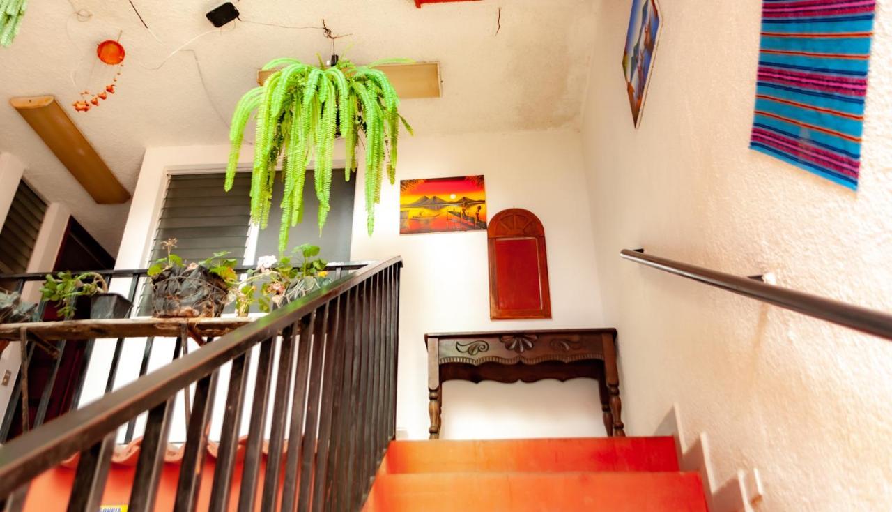 Victorias Hotel Panajachel Εξωτερικό φωτογραφία